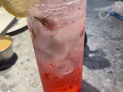 -芭莉与彩虹西餐厅(成都合生汇店)