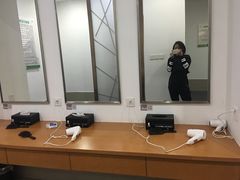 -中共上海市委党校 上海行政学院