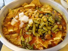 -丽丽三鲜螺蛳粉(田林路店)