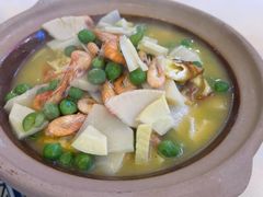 -霄汉牛三鲜湖北砂锅菜(万松园2店)