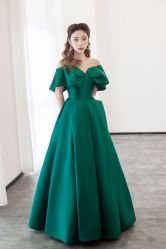 -艾米丽婚纱礼服