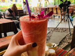 -Tikky Cafe
