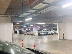 停车场-佛罗伦萨小镇广佛名品奥特莱斯(疏港路店)