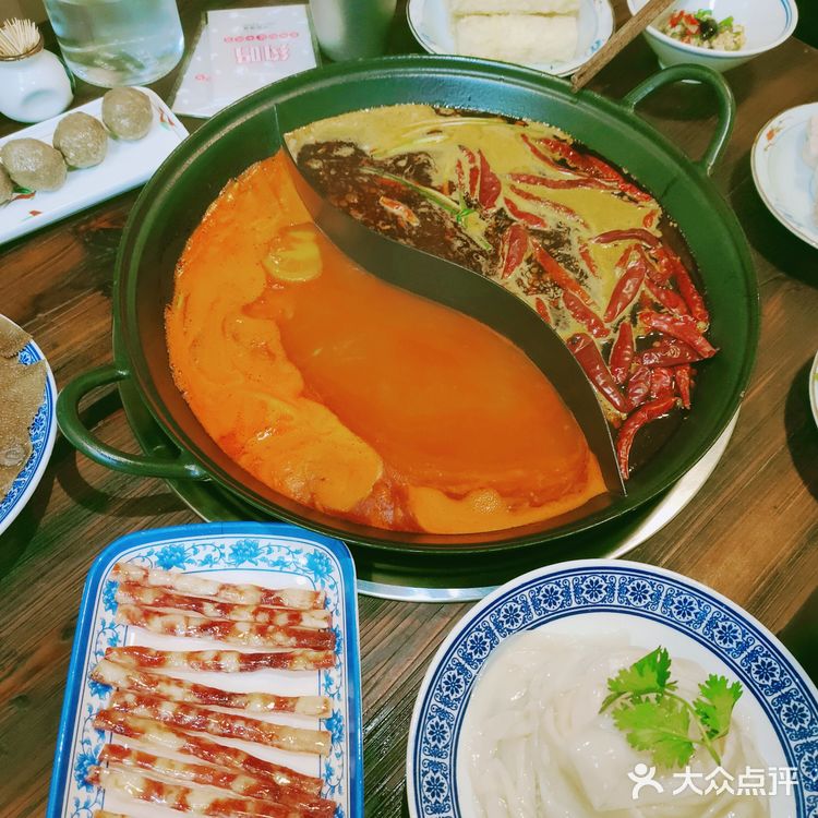 长沙美食｜碧沙湖附近小众精致火锅店