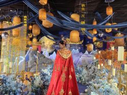 -欣薇婚纱(新源乐汇城店)