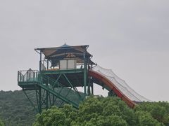 -汤山欢乐雪世界
