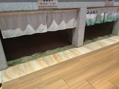 -丽池宫韩式汗蒸会馆(华灯坊店)