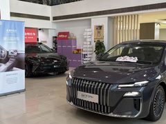 -上汽荣威体验中心(徐汇东安路店)