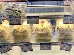 -白玉兰食品甜凤店(合生汇店)