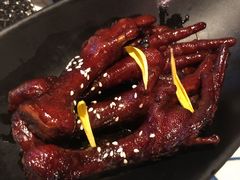 吮指鸡爪-桂满陇天书(南京德基旗舰店)