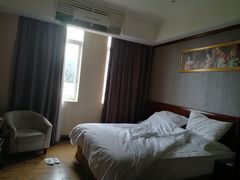 -维也纳酒店(广州番禺市桥地铁站店)