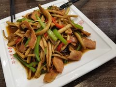 茶树菇猪颈肉-海坛特色小吃·只做平潭特色菜(平潭店)