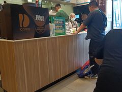-德克士(车站路店)