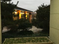 -上海怡沁园度假酒店