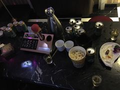 -皇马纯KTV·量贩·聚会(民治店)