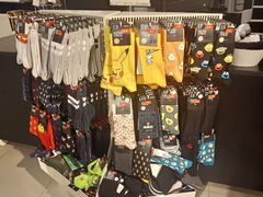 -日月光中心广场