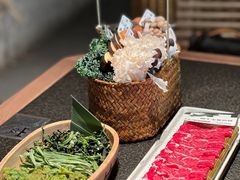 -三出山火锅(南京万象天地店)