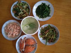 -爱的果实月嫂育婴师(世纪东方店)