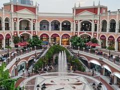 -佛罗伦萨小镇广佛名品奥特莱斯(疏港路店)