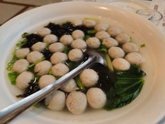鱼丸子汤-老苏扬饭店