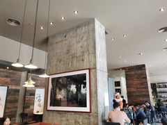 大堂-星巴克(深圳宝安泰华店)