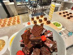 -青岛富力艾美酒店