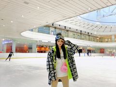 -陈露国际冰上中心(天津嘉里汇店)