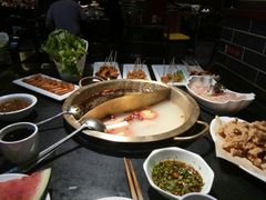 -怡品川宇火锅(宝立方店)