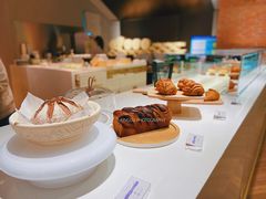 -潮一不贰·法式甜品·生日蛋糕·西式简餐(外滩店)