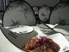 醋溜海蜇头-七的湖·晚芳亭·阳澄湖农家菜·大闸蟹(莲花岛店)