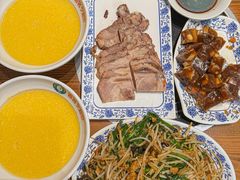 -老天桥酱肉烧饼夹肘子(天桥店)