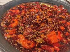 -旧街市鲜货老火锅(大光路店)