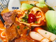 -俏凤凰(美林M·LIVE天地东座店)