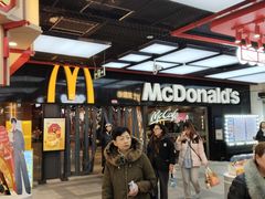 -麦当劳(中山公园龙之梦店)