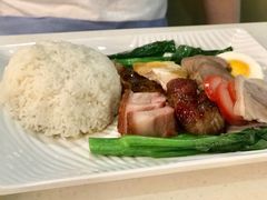 新发八宝饭-香港新发烧腊茶餐厅(万象店)