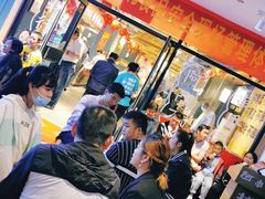 等位区-阿串串老火锅(力盟店)