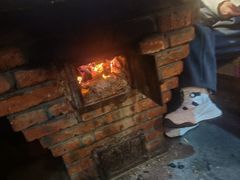 -鱼窝棚柴火铁锅炖(富山屯店)