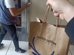 -瑞幸咖啡(国贸商场店)