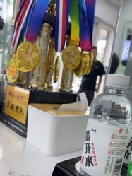 -LJOY丽锦造型·烫发染发