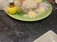 -得意咚瓜·顺德鱼生·冬瓜火锅(深圳首店)