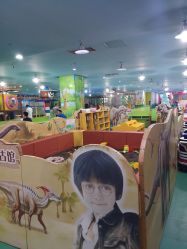 -汤姆小鸟(无锡宝龙广场店)