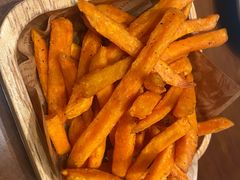 -8PINTS八品脱·日料·烧鸟·精酿小酒馆(莘庄店)