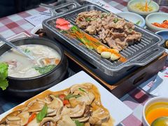 -益百岁牛尾汤主题餐厅(辛庄街店)
