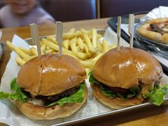 -UMAMI乌玛米披萨·汉堡·清真Halal(红岭北店)