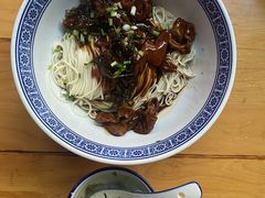 -沪西老弄堂面馆(定西路店)