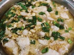 -金良酸菜鱼(宁海路总店)