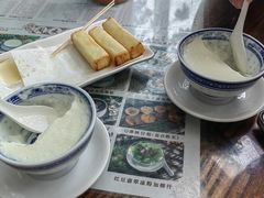 -周大娘牛乳(旧寨古村总店)