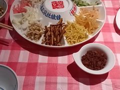 -怪噜范·老贵阳街头名小吃(汇金星力城店)