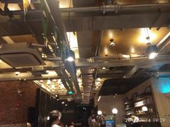 大堂-Goose Island Brewhouse鹅岛精酿啤酒酿造工坊餐厅