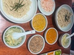 -裕兴记•蟹黄面馆(人民广场店)